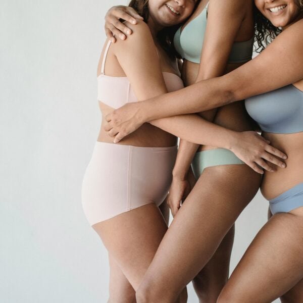 Analyse de morphologie à Paris – Conseil en image & style | Ally Alex